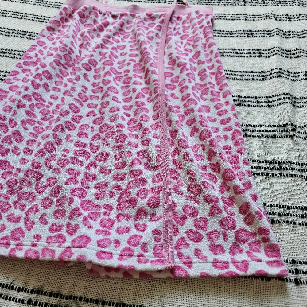 OP Pink and White Leopard Print Terry Bath Towel Wrap - Picture 3 of 11